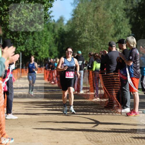 06.09.2026 - 20. Norderstedt Triathlon Mo-Foto http://msf.ph/oto/10159843 06.09.2026 10:40:30 Laufen 1198, 703, 1198, 1198 meine-sportfotos.de