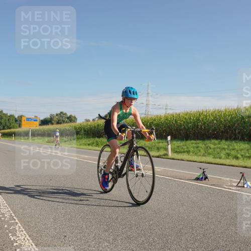 06.09.2026 - 20. Norderstedt Triathlon Michael Burmester http://msf.ph/oto/10160339 06.09.2026 09:37:40 Radfahren 621, 637, 638, 655, 657 meine-sportfotos.de
