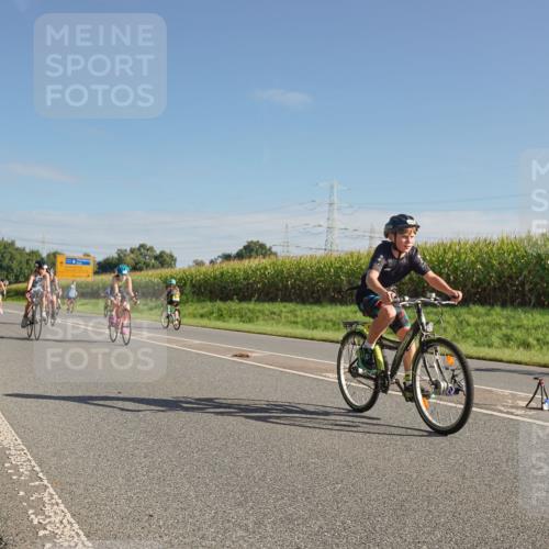 06.09.2026 - 20. Norderstedt Triathlon Michael Burmester http://msf.ph/oto/10160449 06.09.2026 09:39:03 Radfahren 611, 634, 656, 662, 669, 673, 686 meine-sportfotos.de