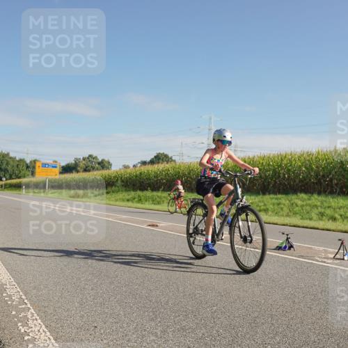 06.09.2026 - 20. Norderstedt Triathlon Michael Burmester http://msf.ph/oto/10160541 06.09.2026 09:40:22 Radfahren 645, 650 meine-sportfotos.de
