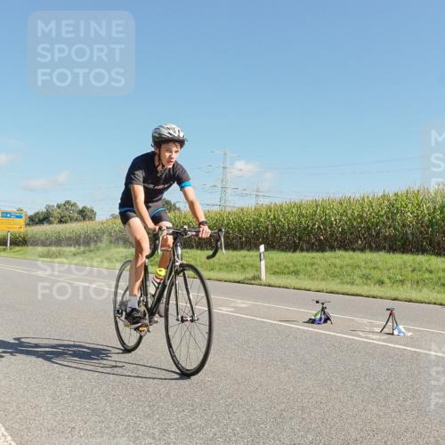 06.09.2026 - 20. Norderstedt Triathlon Michael Burmester http://msf.ph/oto/10161006 06.09.2026 10:38:15 Radfahren 719, 758 meine-sportfotos.de