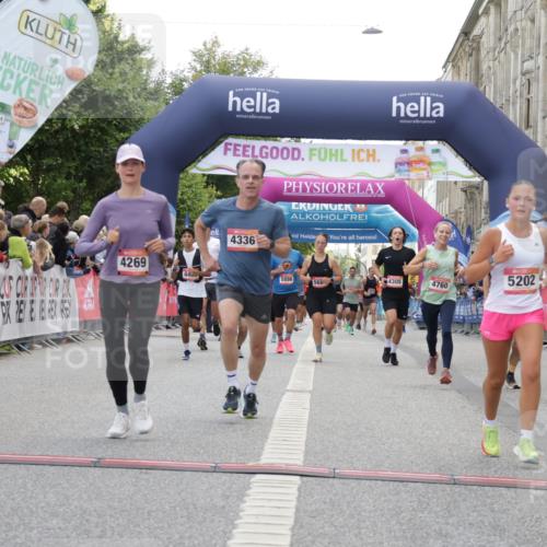 06.09.2026 - CURREX Alsterlauf Yannick Fuchs http://msf.ph/oto/10161089 06.09.2026 09:53:07 Ziel 2336, 2464, 2704, 2930, 3594, 3913, 4269, 4305, 4329, 4336, 4465, 4539, 4760, 5202, 5253, 5522, 5681, 5935, 6141, 6156, 6314, 8190, 8334 meine-sportfotos.de