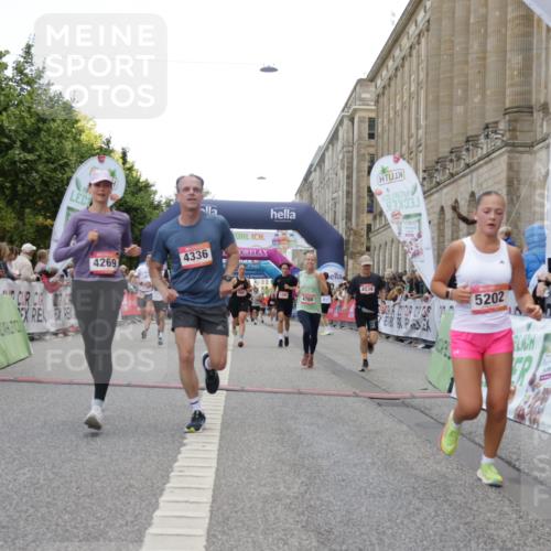 06.09.2026 - CURREX Alsterlauf Yannick Fuchs http://msf.ph/oto/10161487 06.09.2026 09:53:09 Ziel 2464, 2704, 2930, 3594, 3913, 4269, 4305, 4329, 4336, 4465, 4539, 4760, 5202, 5253, 5681, 5886, 5935, 6141, 6156, 8190, 8334 meine-sportfotos.de
