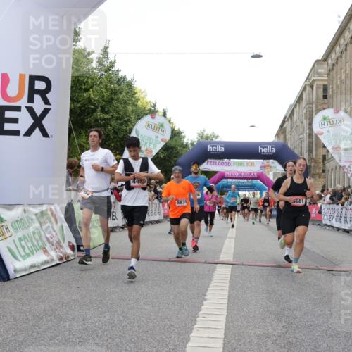 06.09.2026 - CURREX Alsterlauf Yannick Fuchs http://msf.ph/oto/10161972 06.09.2026 09:53:12 Ziel 2704, 3913, 4269, 4305, 4336, 4465, 4539, 4707, 4708, 4760, 5202, 5253, 5681, 5886, 5935, 6156, 8230, 8334 meine-sportfotos.de