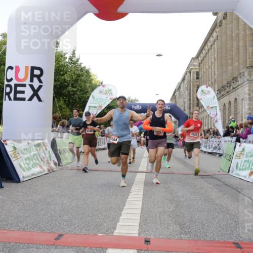 06.09.2026 - CURREX Alsterlauf Yannick Fuchs http://msf.ph/oto/10163447 06.09.2026 09:53:18 Ziel 2036, 2460, 2554, 2704, 3065, 3087, 3395, 3396, 4305, 4465, 4584, 4623, 4707, 4708, 4833, 4991, 5681, 5886, 5935, 5983, 8173, 8187, 8230, 8340 meine-sportfotos.de