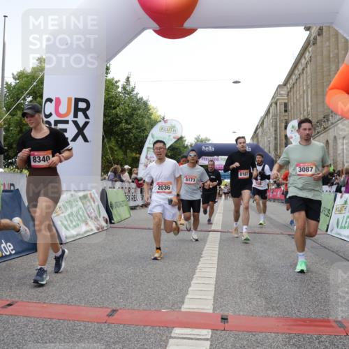 06.09.2026 - CURREX Alsterlauf Yannick Fuchs http://msf.ph/oto/10163840 06.09.2026 09:53:20 Ziel 2036, 2460, 2554, 2561, 3065, 3087, 3395, 3396, 4584, 4623, 4707, 4708, 4833, 4991, 5133, 5886, 5983, 8173, 8187, 8230, 8340 meine-sportfotos.de