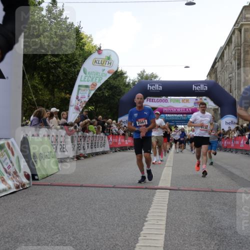 06.09.2026 - CURREX Alsterlauf Yannick Fuchs http://msf.ph/oto/10164493 06.09.2026 09:53:23 Ziel 2036, 2460, 2536, 2554, 2561, 3065, 3087, 3395, 3396, 3953, 4584, 4623, 4749, 4833, 4991, 5133, 5983, 8173, 8187, 8230, 8340 meine-sportfotos.de