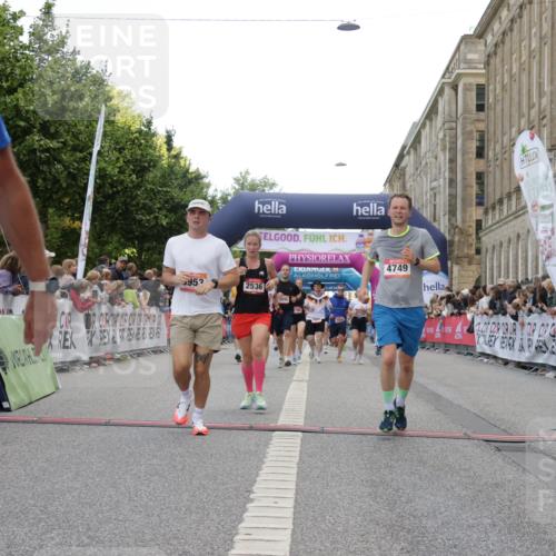 06.09.2026 - CURREX Alsterlauf Yannick Fuchs http://msf.ph/oto/10165112 06.09.2026 09:53:26 Ziel 2036, 2460, 2536, 2554, 2561, 2766, 3065, 3087, 3395, 3396, 3531, 3953, 4620, 4749, 4808, 4991, 5133, 5983, 8173, 8187 meine-sportfotos.de
