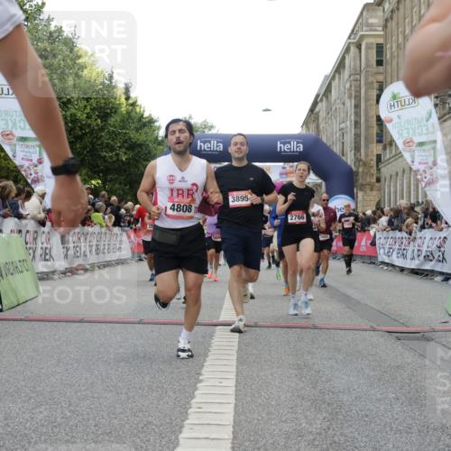 06.09.2026 - CURREX Alsterlauf Yannick Fuchs http://msf.ph/oto/10165801 06.09.2026 09:53:30 Ziel 2536, 2561, 2666, 2766, 2782, 3065, 3205, 3531, 3953, 4572, 4620, 4749, 4808, 4937, 4945, 4980, 5029, 5133, 5546, 5656, 5822, 5839, 6455, 8006, 8133 meine-sportfotos.de