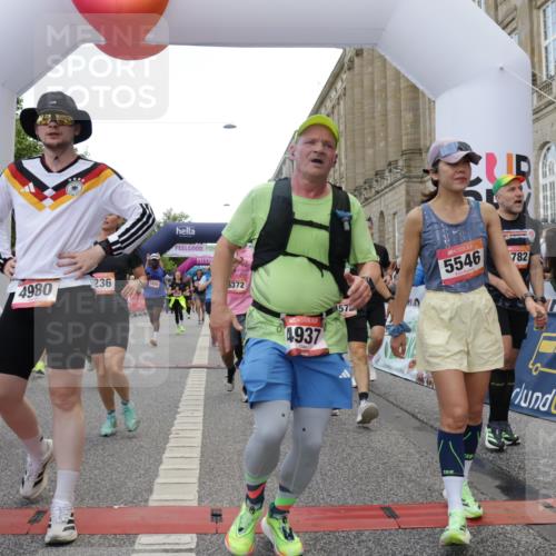06.09.2026 - CURREX Alsterlauf Yannick Fuchs http://msf.ph/oto/10167044 06.09.2026 09:53:37 Ziel 2666, 2766, 2782, 3205, 3458, 3531, 3964, 4082, 4283, 4572, 4620, 4797, 4832, 4937, 4945, 4980, 5029, 5110, 5119, 5236, 5446, 5546, 5590, 5656, 5782, 5822, 5839, 6372, 6455, 8006, 8133, 8135 meine-sportfotos.de
