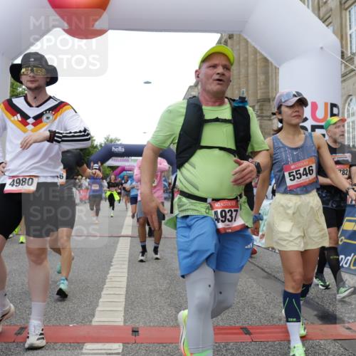 06.09.2026 - CURREX Alsterlauf Yannick Fuchs http://msf.ph/oto/10167088 06.09.2026 09:53:37 Ziel 2666, 2766, 2782, 3205, 3458, 3531, 3964, 4082, 4283, 4572, 4620, 4797, 4832, 4937, 4945, 4980, 5029, 5110, 5119, 5236, 5446, 5546, 5590, 5656, 5782, 5822, 5839, 6372, 6455, 8006, 8133, 8135 meine-sportfotos.de