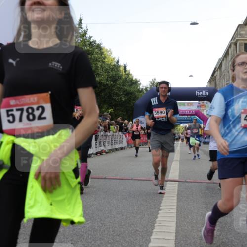 06.09.2026 - CURREX Alsterlauf Yannick Fuchs http://msf.ph/oto/10167879 06.09.2026 09:53:41 Ziel 2537, 2782, 3458, 3661, 3964, 4082, 4283, 4571, 4572, 4797, 4832, 4937, 5110, 5119, 5236, 5446, 5483, 5590, 5656, 5782, 6372, 6455, 6477, 8133, 8135 meine-sportfotos.de