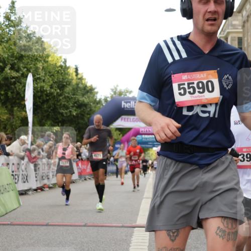 06.09.2026 - CURREX Alsterlauf Yannick Fuchs http://msf.ph/oto/10168038 06.09.2026 09:53:43 Ziel 2537, 3458, 3661, 3964, 4082, 4283, 4571, 4617, 4797, 4832, 5110, 5119, 5236, 5446, 5483, 5590, 5782, 5884, 6372, 6477, 8135 meine-sportfotos.de