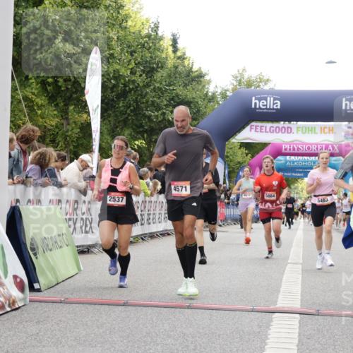 06.09.2026 - CURREX Alsterlauf Yannick Fuchs http://msf.ph/oto/10168110 06.09.2026 09:53:43 Ziel 2537, 3458, 3661, 3964, 4082, 4283, 4571, 4617, 4797, 4832, 5110, 5119, 5236, 5446, 5483, 5590, 5782, 5884, 6372, 6477, 8135 meine-sportfotos.de