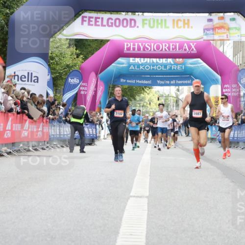 06.09.2026 - CURREX Alsterlauf Yannick Fuchs http://msf.ph/oto/10168465 06.09.2026 09:53:47 Ziel 2537, 3661, 3964, 4571, 4617, 5119, 5483, 5590, 5884, 5987, 6477 meine-sportfotos.de