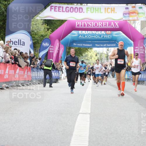 06.09.2026 - CURREX Alsterlauf Yannick Fuchs http://msf.ph/oto/10168479 06.09.2026 09:53:48 Ziel 2537, 3102, 3661, 3964, 4571, 4617, 5119, 5483, 5590, 5884, 5987, 6477 meine-sportfotos.de