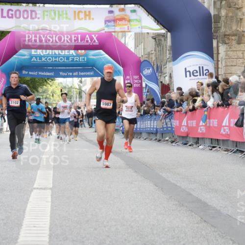 06.09.2026 - CURREX Alsterlauf Yannick Fuchs http://msf.ph/oto/10168555 06.09.2026 09:53:48 Ziel 2537, 3102, 3661, 3964, 4571, 4617, 5119, 5483, 5590, 5884, 5987, 6477 meine-sportfotos.de