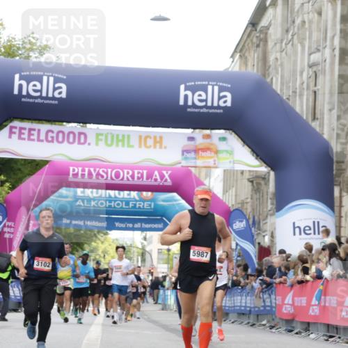 06.09.2026 - CURREX Alsterlauf Yannick Fuchs http://msf.ph/oto/10168701 06.09.2026 09:53:50 Ziel 2537, 3102, 3661, 4571, 4617, 5483, 5884, 5987, 6477 meine-sportfotos.de