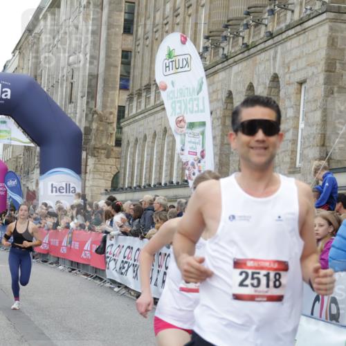 06.09.2026 - CURREX Alsterlauf Yannick Fuchs http://msf.ph/oto/10174494 06.09.2026 09:53:58 Ziel 2309, 2518, 3102, 3231, 3334, 3556, 3852, 4925, 5273, 5940, 5987, 6125, 6234 meine-sportfotos.de