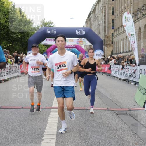 06.09.2026 - CURREX Alsterlauf Yannick Fuchs http://msf.ph/oto/10174560 06.09.2026 09:54:01 Ziel 2309, 2347, 2518, 3231, 3334, 3556, 3852, 4801, 4803, 4925, 4965, 5273, 5940, 6125, 6234, 8299 meine-sportfotos.de