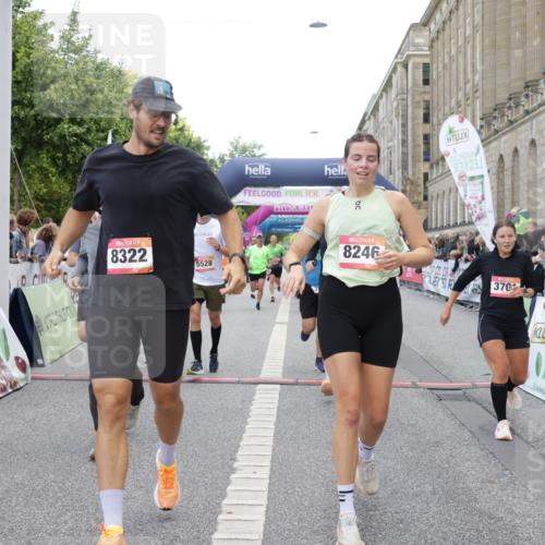 06.09.2026 - CURREX Alsterlauf Yannick Fuchs http://msf.ph/oto/10174919 06.09.2026 09:54:08 Ziel 2347, 2359, 2530, 3231, 3391, 3483, 3556, 3701, 3852, 3944, 4053, 4054, 4564, 4801, 4803, 4925, 4965, 5103, 5120, 5182, 5354, 5528, 5684, 5696, 5900, 5940, 6016, 6184, 6234, 8246, 8299, 8322 meine-sportfotos.de
