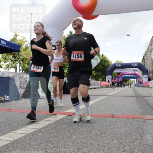 06.09.2026 - CURREX Alsterlauf Yannick Fuchs http://msf.ph/oto/10175039 06.09.2026 12:01:33 Ziel 1073, 1147, 1155, 1156, 1233, 1265 meine-sportfotos.de