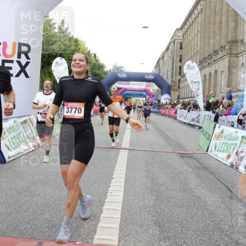 06.09.2026 - CURREX Alsterlauf Yannick Fuchs http://msf.ph/oto/10175512 06.09.2026 09:54:22 Ziel 2405, 2415, 3393, 3591, 3770, 4182, 4308, 4309, 4316, 4326, 4661, 5353, 5579, 5934, 6163, 6194, 6287, 6442, 6469, 8179 meine-sportfotos.de