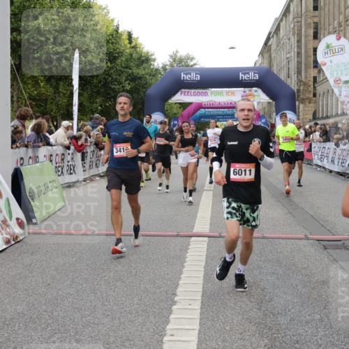 06.09.2026 - CURREX Alsterlauf Yannick Fuchs http://msf.ph/oto/10176078 06.09.2026 09:54:37 Ziel 2162, 2179, 2477, 3233, 3410, 3478, 5116, 5250, 5447, 5589, 5654, 5700, 5701, 6011, 6175, 6329, 6331, 6437 meine-sportfotos.de
