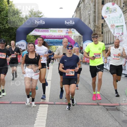 06.09.2026 - CURREX Alsterlauf Yannick Fuchs http://msf.ph/oto/10176262 06.09.2026 09:54:39 Ziel 2162, 2179, 2477, 3233, 3410, 3478, 5116, 5250, 5447, 5589, 5654, 5700, 5701, 6011, 6329, 6331, 6437 meine-sportfotos.de