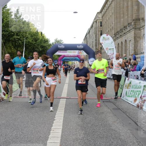 06.09.2026 - CURREX Alsterlauf Yannick Fuchs http://msf.ph/oto/10176311 06.09.2026 09:54:39 Ziel 2162, 2179, 2477, 3233, 3410, 3478, 5116, 5250, 5447, 5589, 5654, 5700, 5701, 6011, 6329, 6331, 6437 meine-sportfotos.de