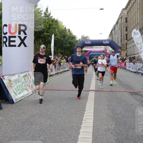 06.09.2026 - CURREX Alsterlauf Yannick Fuchs http://msf.ph/oto/10176663 06.09.2026 09:54:45 Ziel 2179, 2433, 2451, 2477, 2640, 3233, 3413, 3478, 3629, 4206, 4394, 4974, 5116, 5250, 5447, 5654, 5657, 5666, 5700, 5701, 6079, 6210, 6329, 6331 meine-sportfotos.de