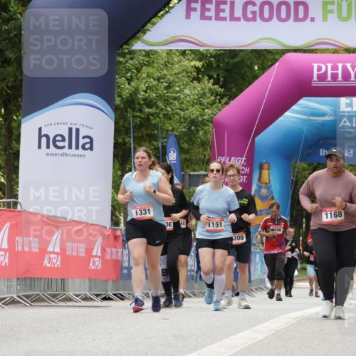 06.09.2026 - CURREX Alsterlauf Yannick Fuchs http://msf.ph/oto/10177262 06.09.2026 12:02:44 Ziel 1005, 8267 meine-sportfotos.de