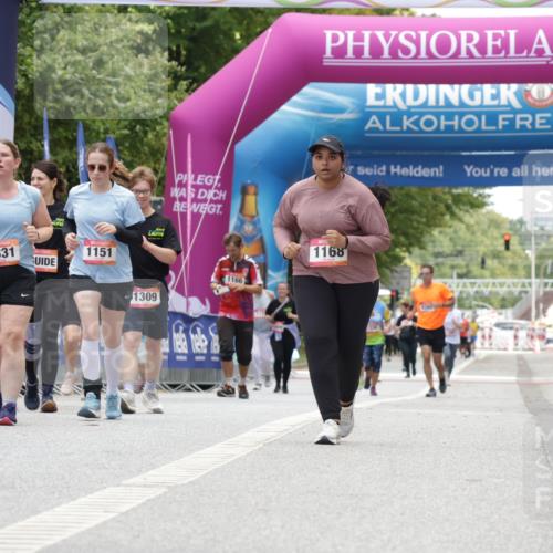06.09.2026 - CURREX Alsterlauf Yannick Fuchs http://msf.ph/oto/10177298 06.09.2026 12:02:46 Ziel 1005, 8267 meine-sportfotos.de