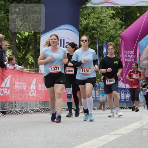 06.09.2026 - CURREX Alsterlauf Yannick Fuchs http://msf.ph/oto/10177337 06.09.2026 12:02:48 Ziel 1005, 1168, 8267 meine-sportfotos.de
