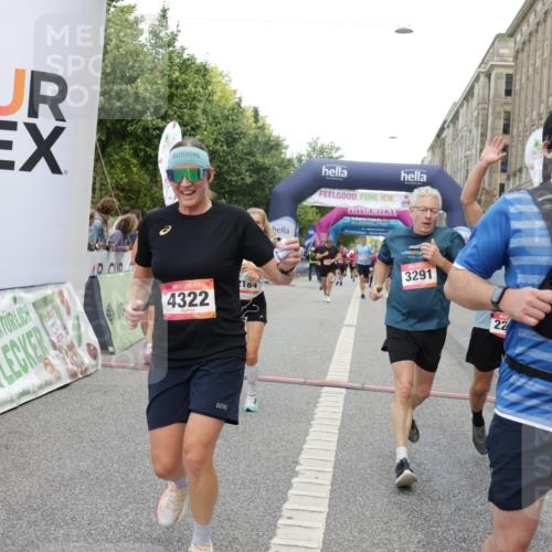 06.09.2026 - CURREX Alsterlauf Yannick Fuchs http://msf.ph/oto/10177790 06.09.2026 09:55:03 Ziel 2184, 2261, 2314, 2348, 2397, 2494, 2502, 2826, 2962, 3291, 3341, 3363, 4322, 4839, 5094, 5298, 5385 meine-sportfotos.de