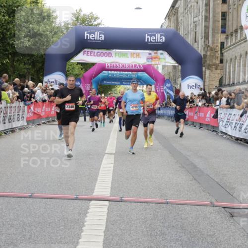 06.09.2026 - CURREX Alsterlauf Yannick Fuchs http://msf.ph/oto/10177946 06.09.2026 09:55:06 Ziel 2184, 2261, 2348, 2502, 2826, 3291, 4322, 4622, 4765, 4839, 4956, 5094, 5298, 5385, 5721 meine-sportfotos.de