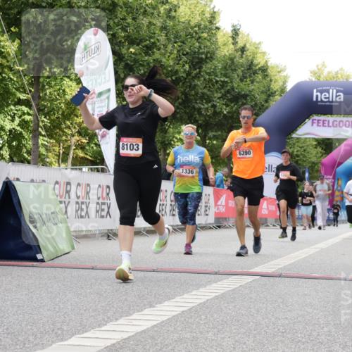06.09.2026 - CURREX Alsterlauf Yannick Fuchs http://msf.ph/oto/10177953 06.09.2026 12:03:07 Ziel 1166, 1167, 1214, 1248, 1282, 1292, 1336, 6390, 8103 meine-sportfotos.de