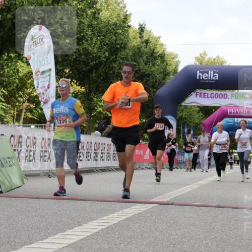 06.09.2026 - CURREX Alsterlauf Yannick Fuchs http://msf.ph/oto/10177972 06.09.2026 12:03:08 Ziel 1166, 1167, 1214, 1248, 1282, 1292, 1336, 6390, 8103 meine-sportfotos.de