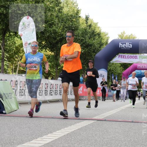 06.09.2026 - CURREX Alsterlauf Yannick Fuchs http://msf.ph/oto/10178022 06.09.2026 12:03:08 Ziel 1166, 1167, 1214, 1248, 1282, 1292, 1336, 6390, 8103 meine-sportfotos.de