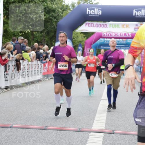 06.09.2026 - CURREX Alsterlauf Yannick Fuchs http://msf.ph/oto/10178282 06.09.2026 09:55:10 Ziel 2184, 2348, 2499, 2502, 4266, 4615, 4622, 4765, 4956, 5721, 6216 meine-sportfotos.de