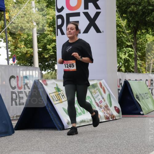 06.09.2026 - CURREX Alsterlauf Yannick Fuchs http://msf.ph/oto/10178504 06.09.2026 12:03:33 Ziel 1055, 1245 meine-sportfotos.de