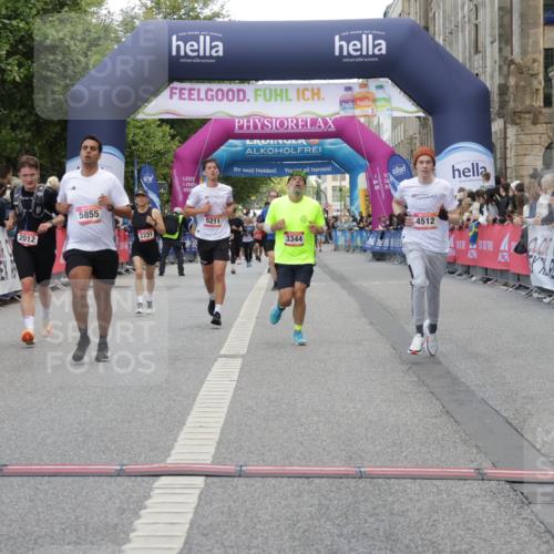 06.09.2026 - CURREX Alsterlauf Yannick Fuchs http://msf.ph/oto/10178817 06.09.2026 09:55:18 Ziel 2012, 2231, 2499, 2908, 3344, 4266, 4512, 4615, 4686, 4956, 5211, 5855, 6216 meine-sportfotos.de