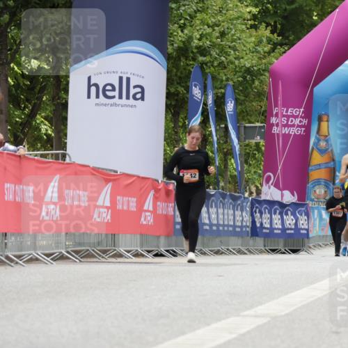 06.09.2026 - CURREX Alsterlauf Yannick Fuchs http://msf.ph/oto/10179134 06.09.2026 12:03:54 Ziel 1196, 8284 meine-sportfotos.de