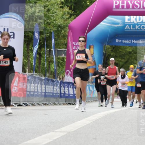 06.09.2026 - CURREX Alsterlauf Yannick Fuchs http://msf.ph/oto/10179173 06.09.2026 12:03:57 Ziel 1196, 8284 meine-sportfotos.de
