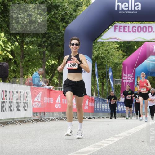06.09.2026 - CURREX Alsterlauf Yannick Fuchs http://msf.ph/oto/10179388 06.09.2026 12:04:02 Ziel 1142, 1246 meine-sportfotos.de