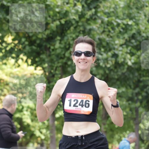 06.09.2026 - CURREX Alsterlauf Yannick Fuchs http://msf.ph/oto/10179453 06.09.2026 12:04:04 Ziel 1142, 1246 meine-sportfotos.de