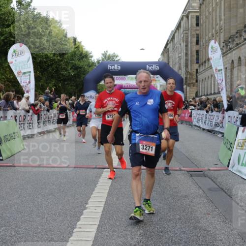 06.09.2026 - CURREX Alsterlauf Yannick Fuchs http://msf.ph/oto/10179986 06.09.2026 09:55:32 Ziel 2232, 2308, 2420, 2854, 2874, 3271, 3550, 4688, 4949, 5314, 5531, 5720, 6293, 6367 meine-sportfotos.de
