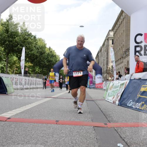 06.09.2026 - CURREX Alsterlauf Yannick Fuchs http://msf.ph/oto/10179998 06.09.2026 12:04:14 Ziel 1171, 1172, 1187, 1188, 1228, 1229 meine-sportfotos.de