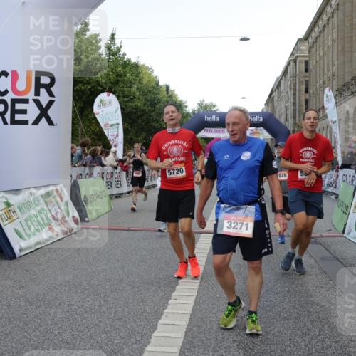 06.09.2026 - CURREX Alsterlauf Yannick Fuchs http://msf.ph/oto/10180039 06.09.2026 09:55:33 Ziel 2232, 2308, 2420, 2854, 2874, 3271, 3550, 4688, 4827, 4949, 5531, 5720, 6367 meine-sportfotos.de