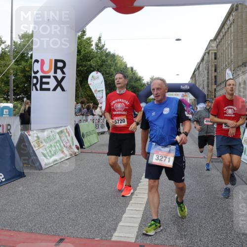 06.09.2026 - CURREX Alsterlauf Yannick Fuchs http://msf.ph/oto/10180075 06.09.2026 09:55:33 Ziel 2232, 2308, 2420, 2854, 2874, 3271, 3550, 4688, 4827, 4949, 5531, 5720, 6367 meine-sportfotos.de